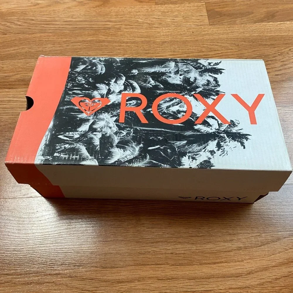 Roxy Sneakers Shoes Size 9 Women's Black White ARJS600424 Adults With Box A3 - Picture 7 of 9
